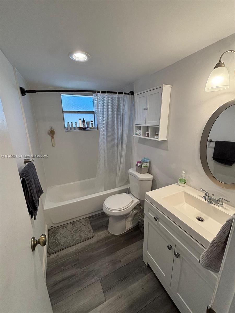 Real estate property located at 1291 13th St #353D, Palm Beach, Boca Linda Condo, Boca Raton, FL