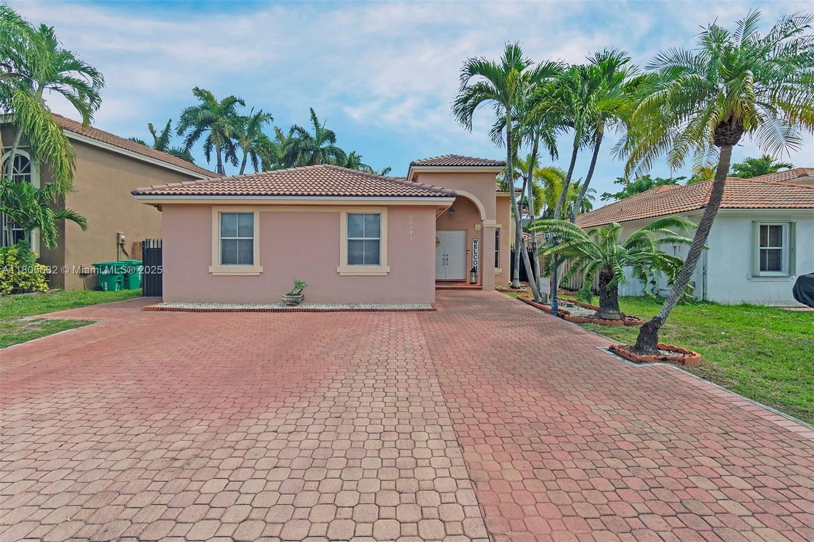 Real estate property located at 16401 94th St, Miami-dade, Forest Lakes Homes, Miami, FL
