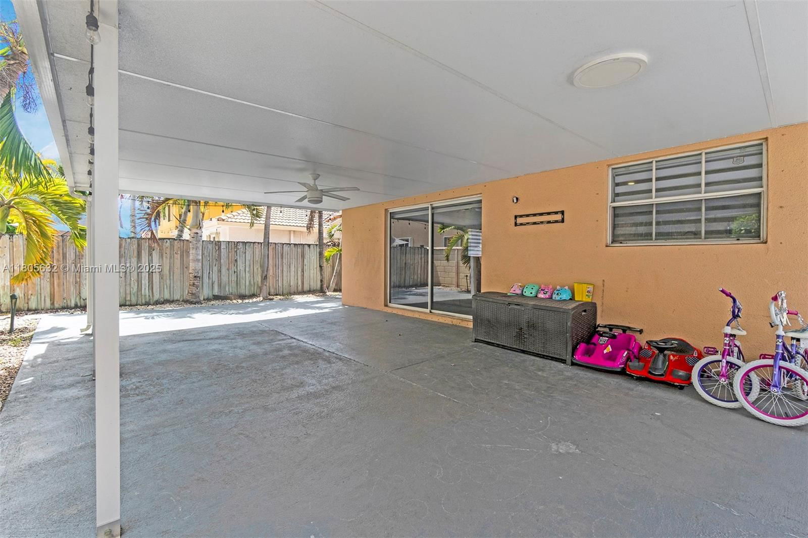 Real estate property located at 16401 94th St, Miami-dade, Forest Lakes Homes, Miami, FL