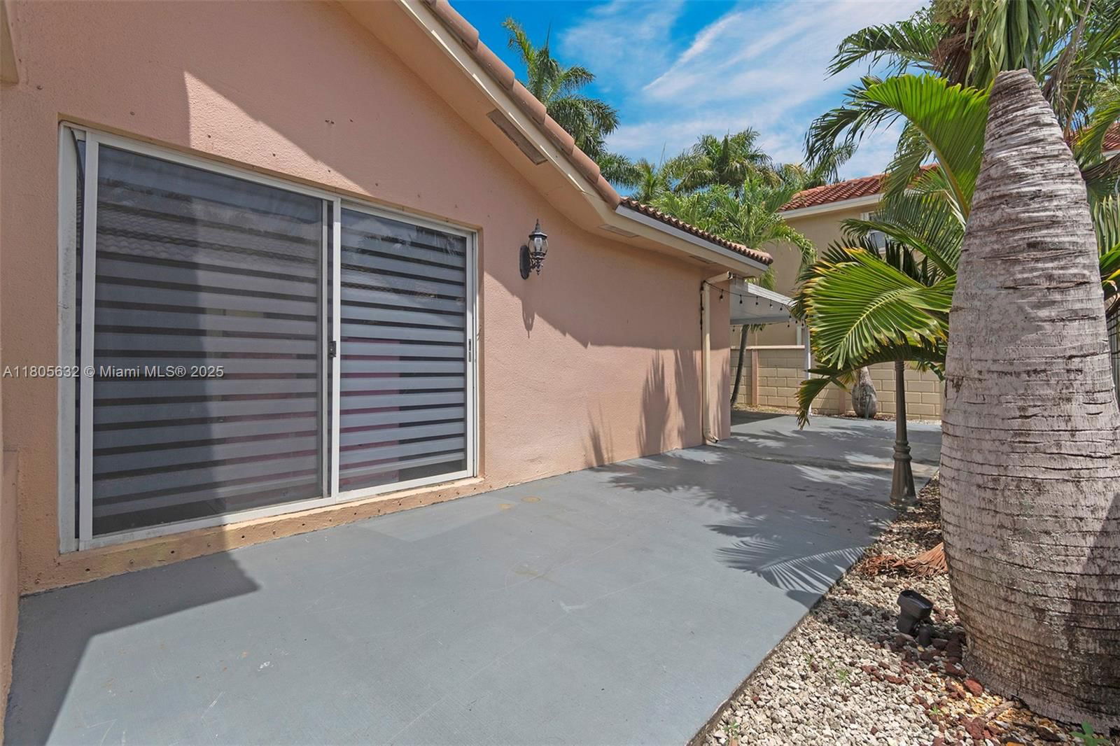 Real estate property located at 16401 94th St, Miami-dade, Forest Lakes Homes, Miami, FL