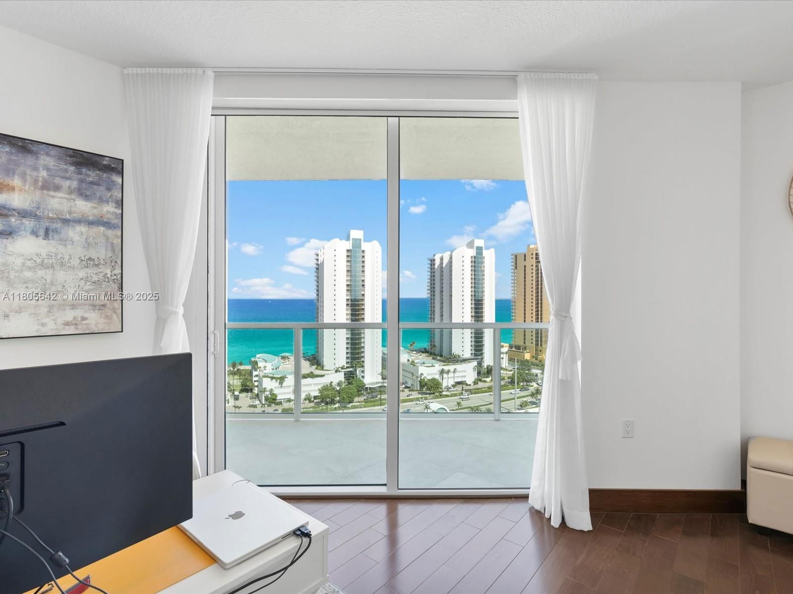 Real estate property located at 200 Sunny Isles Blvd #2-UPH3, Miami-dade, St Tropez On The Bay Ii C, Sunny Isles Beach, FL