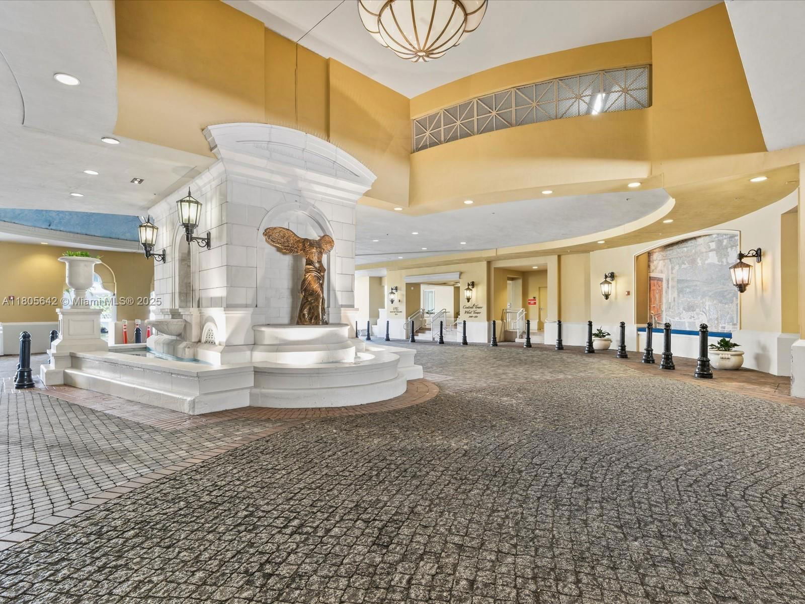 Real estate property located at 200 Sunny Isles Blvd #2-UPH3, Miami-dade, St Tropez On The Bay Ii C, Sunny Isles Beach, FL