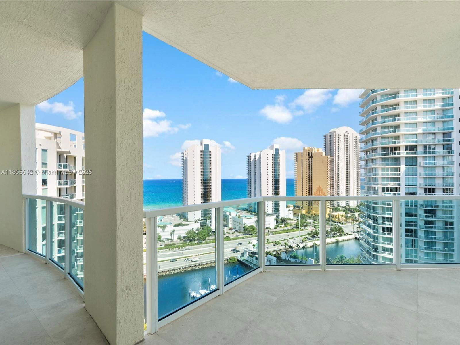 Real estate property located at 200 Sunny Isles Blvd #2-UPH3, Miami-dade, St Tropez On The Bay Ii C, Sunny Isles Beach, FL