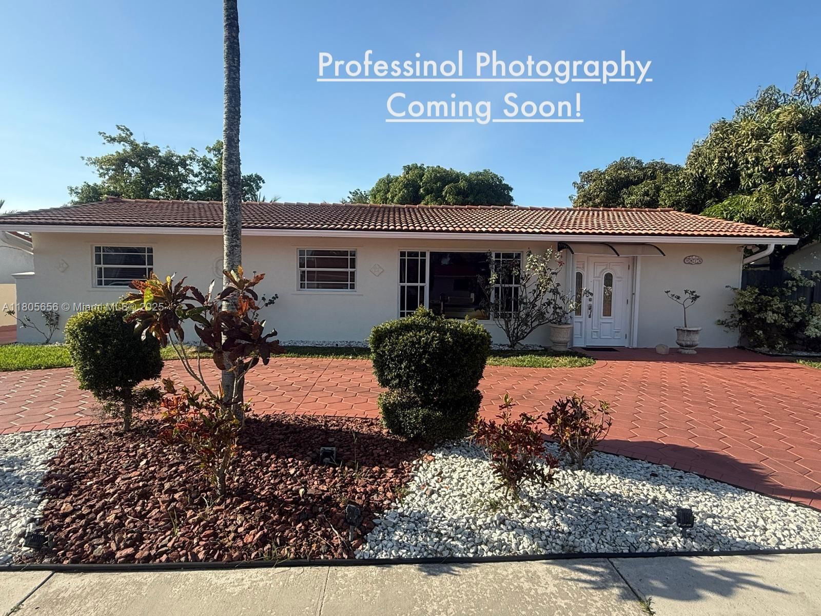 Real estate property located at 9875 26th Ter, Miami-dade, Lizzy Sub Sec 1, Miami, FL