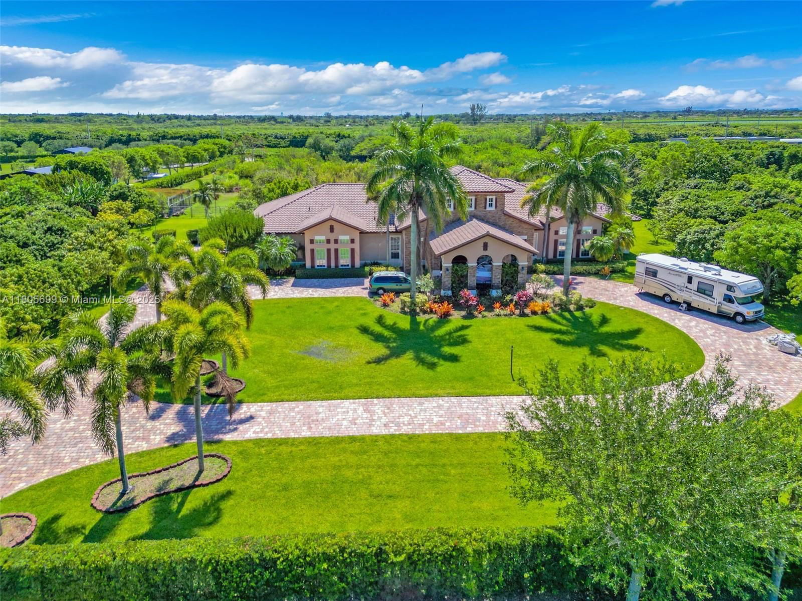 Real estate property located at 31725 213th Ave, Miami-dade, Savannah Ranch Estates, Homestead, FL