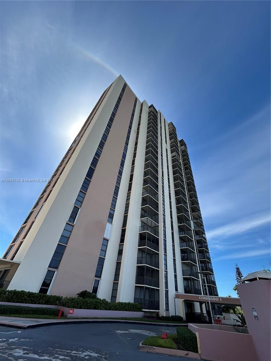 Real estate property located at 20335 Country Club Dr #903, Miami-dade, Coronado Condo- Tower Ii, Aventura, FL