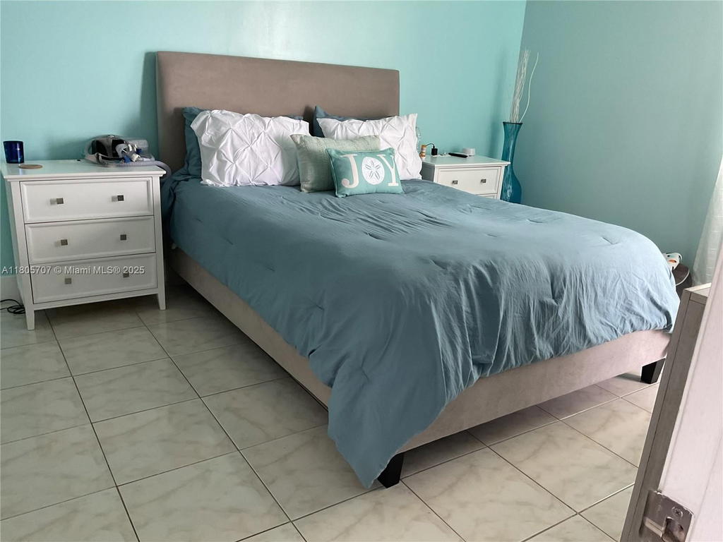 Real estate property located at , Broward, Fairway Greens Condo Home, Pembroke Pines, FL