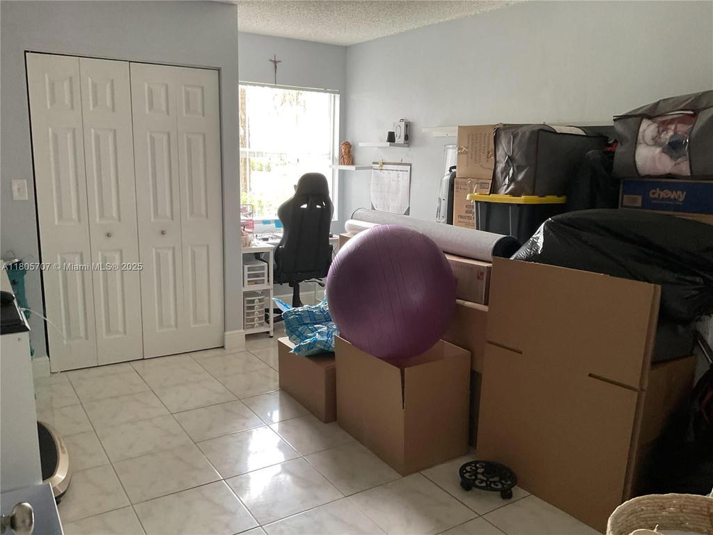 Real estate property located at , Broward, Fairway Greens Condo Home, Pembroke Pines, FL
