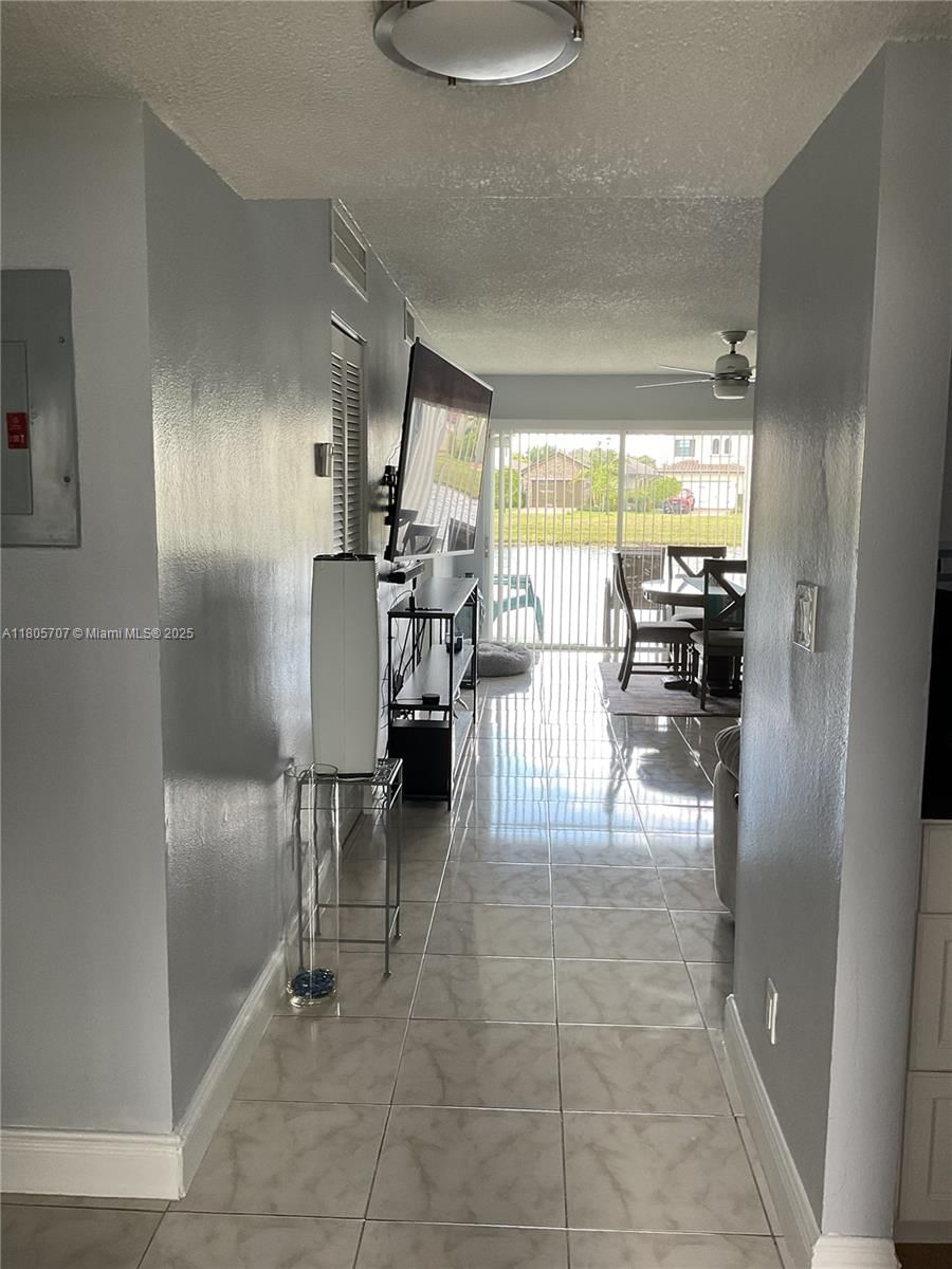 Real estate property located at , Broward, Fairway Greens Condo Home, Pembroke Pines, FL