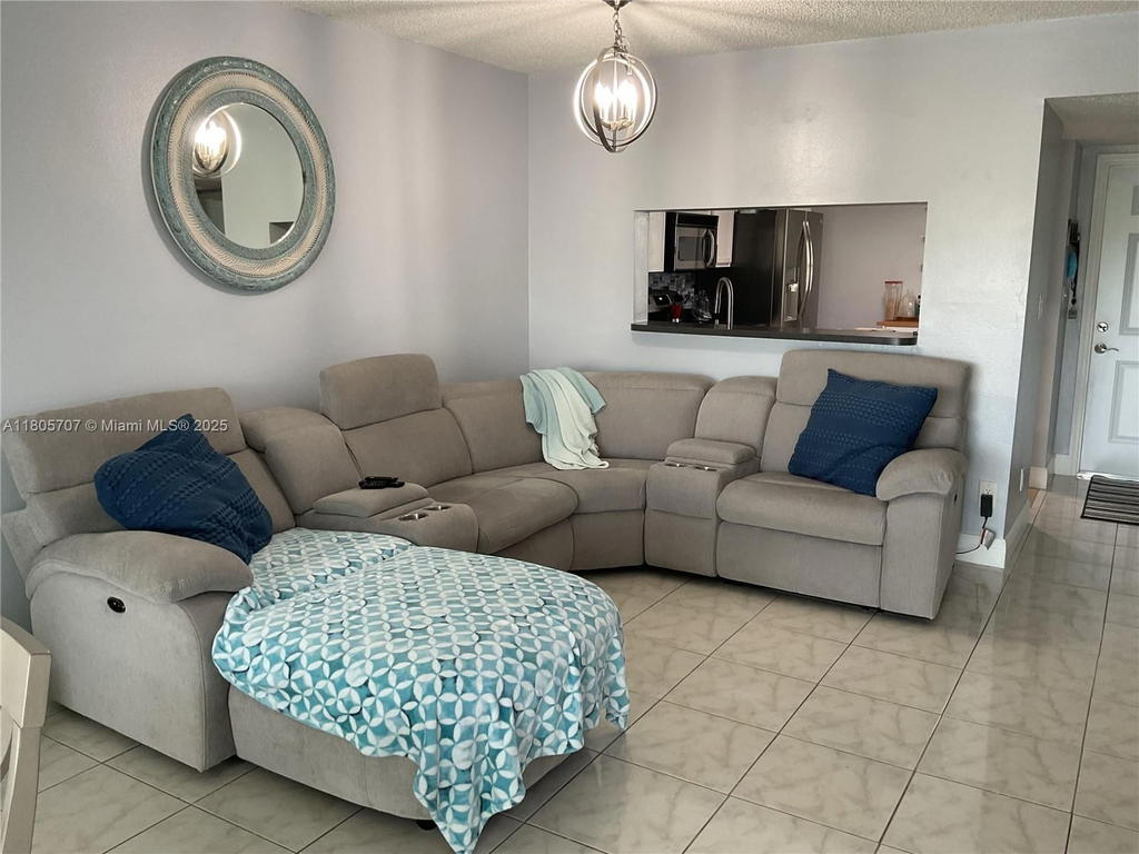 Real estate property located at , Broward, Fairway Greens Condo Home, Pembroke Pines, FL