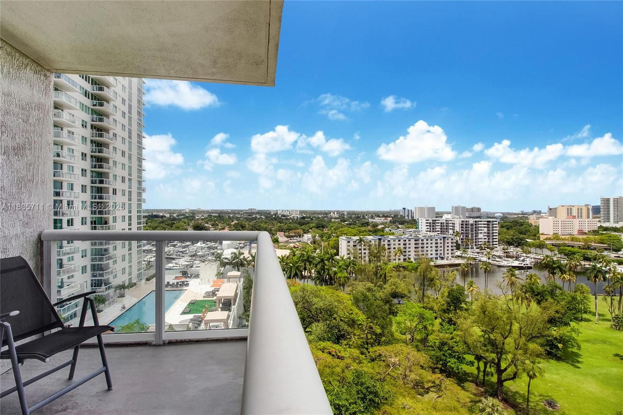 Real estate property located at 1871 S River Dr #1407, Miami-dade, Terrazas Riverpark Villag, Miami, FL