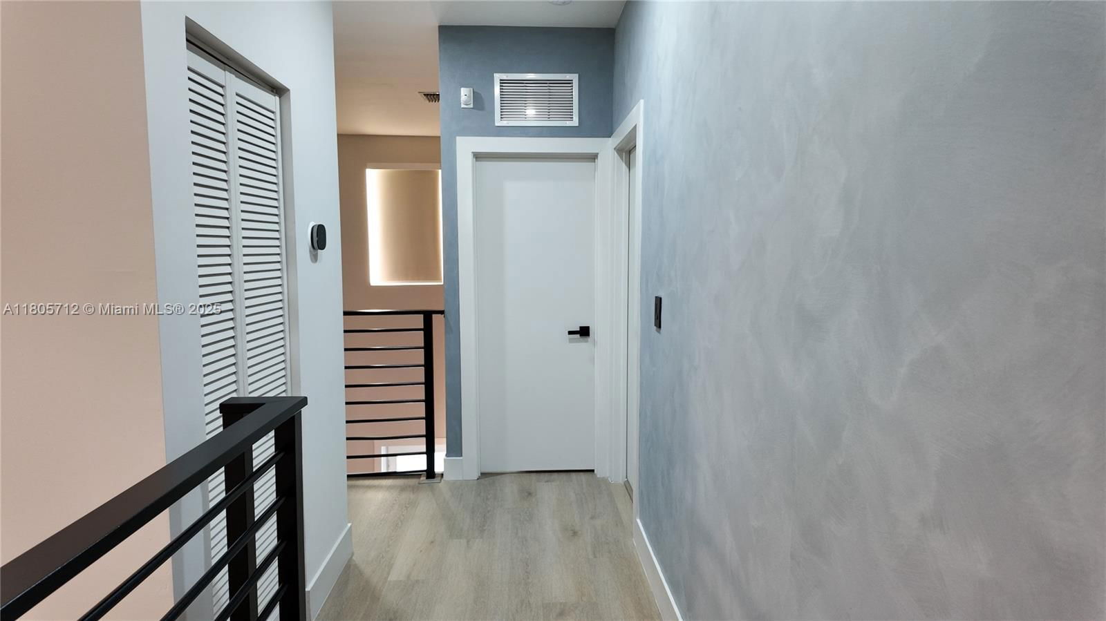 Real estate property located at 7221 103rd Path, Miami-dade, Doral Palms North, Doral, FL