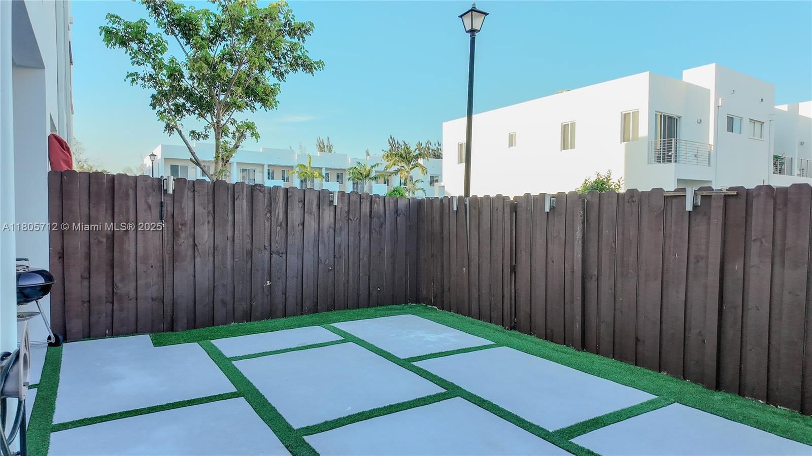 Real estate property located at 7221 103rd Path, Miami-dade, Doral Palms North, Doral, FL