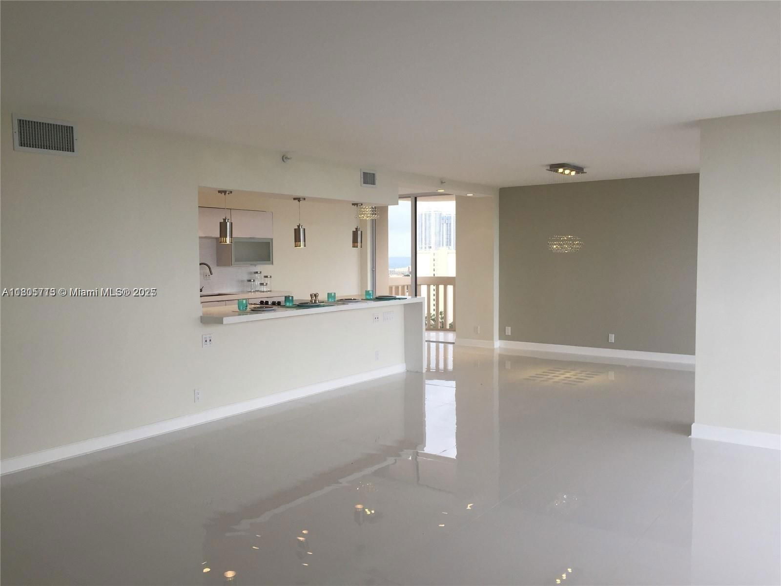Real estate property located at 19707 Turnberry Way #18D, Miami-dade, Turnberry Isle Condo, Aventura, FL