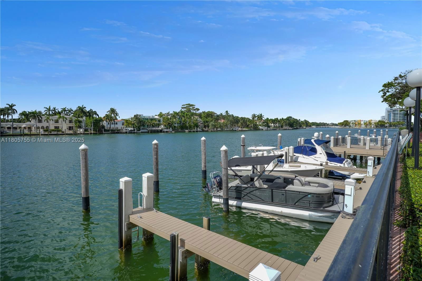 Real estate property located at 5660 Collins Ave #15B, Miami-dade, Fifty Six-sixty Collins A, Miami Beach, FL