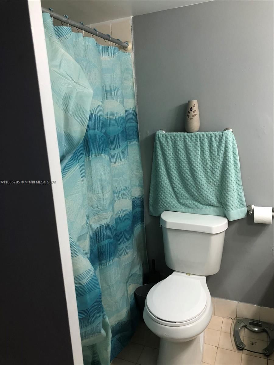 Real estate property located at 2740 62nd St #104, Miami-dade, Residencial El Prado Cond, Hialeah, FL