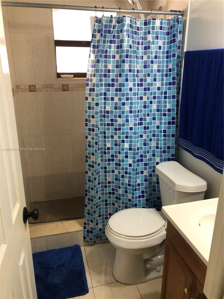 Real estate property located at 2740 62nd St #104, Miami-dade, Residencial El Prado Cond, Hialeah, FL