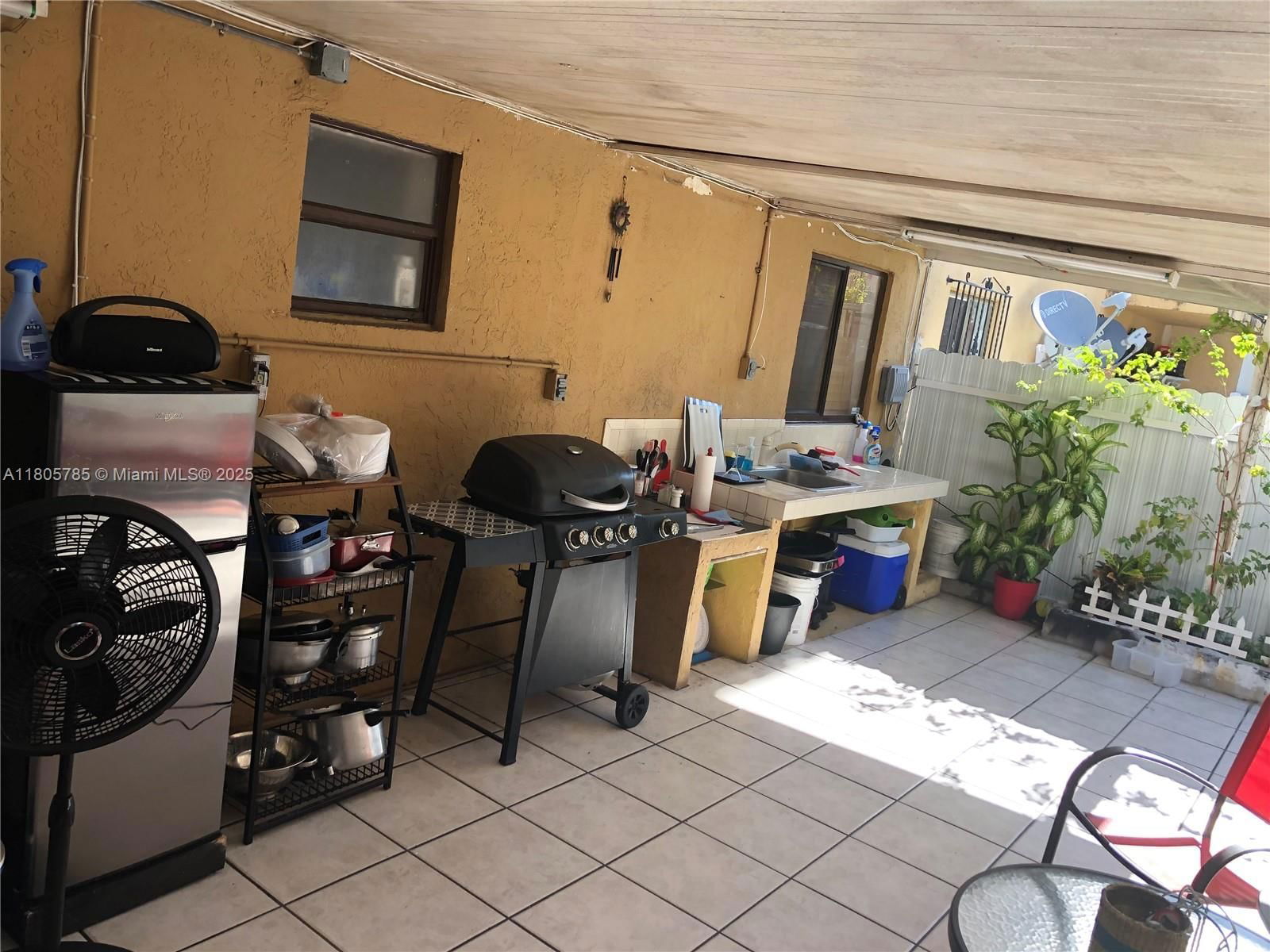 Real estate property located at 2740 62nd St #104, Miami-dade, Residencial El Prado Cond, Hialeah, FL
