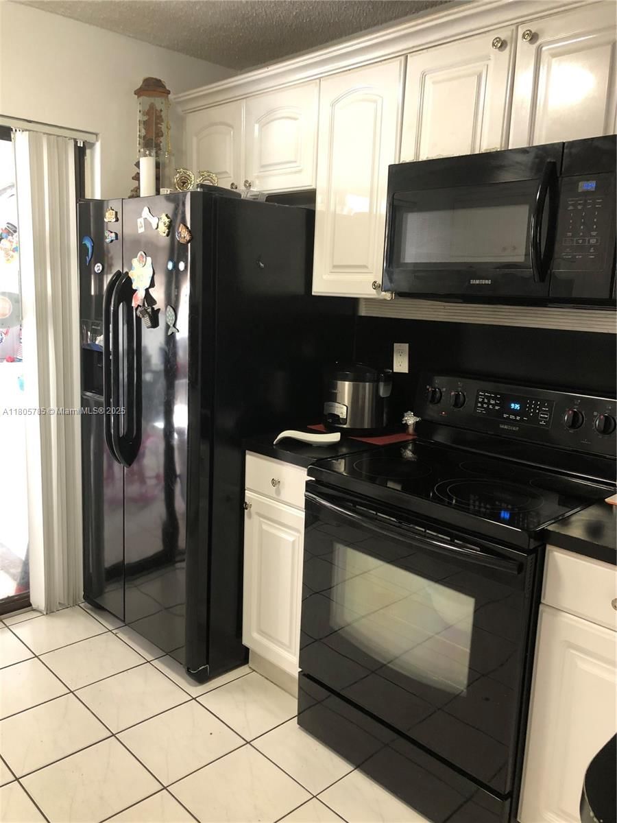Real estate property located at 2740 62nd St #104, Miami-dade, Residencial El Prado Cond, Hialeah, FL