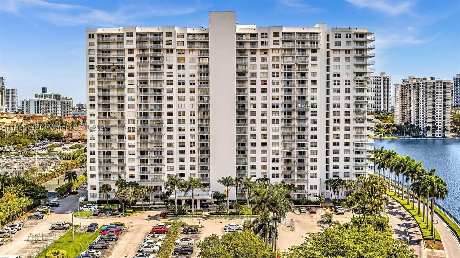Real estate property located at 2801 183rd St #1703W, Miami-dade, Admirals Port Condo - West, Aventura, FL