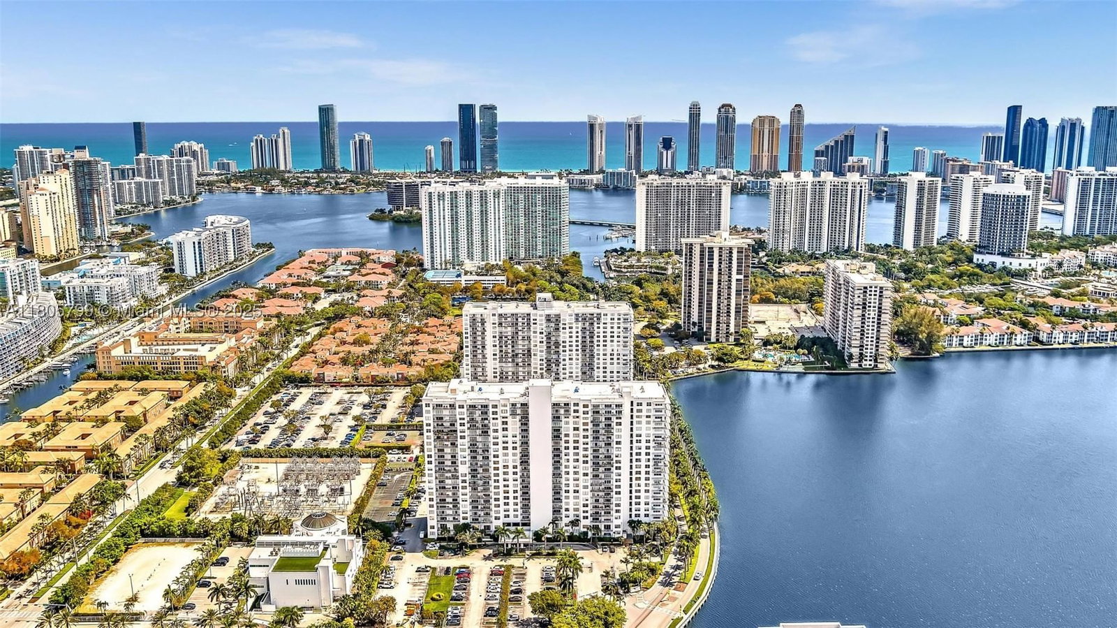 Real estate property located at 2801 183rd St #1703W, Miami-dade, Admirals Port Condo - West, Aventura, FL