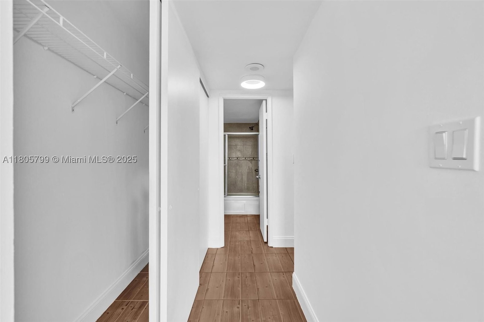 Real estate property located at 2801 183rd St #1703W, Miami-dade, Admirals Port Condo - West, Aventura, FL