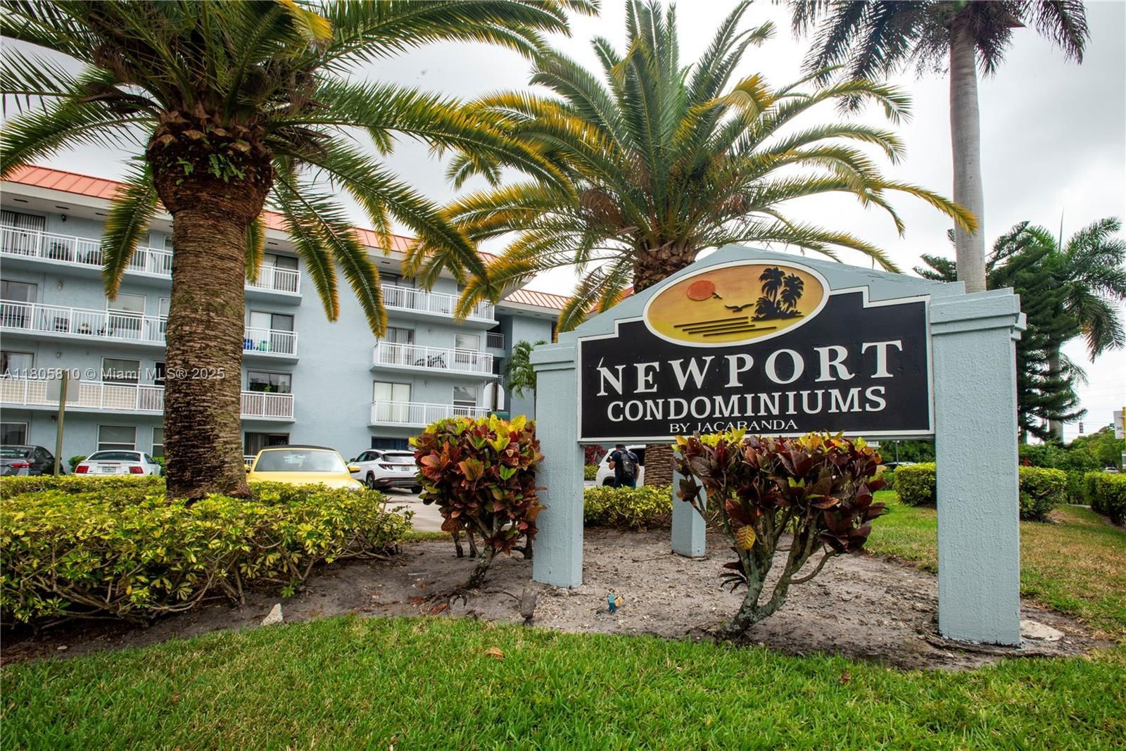 Real estate property located at 405 Pine Island Rd #405D, Broward, Newport Condo, Plantation, FL