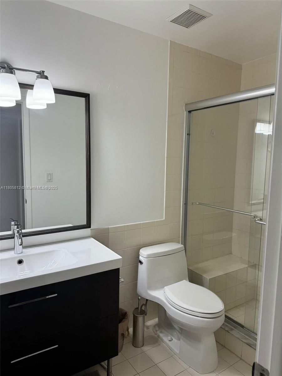 Real estate property located at 8816 Collins Ave #304, Miami-dade, Atlantic Rose Condo, Surfside, FL