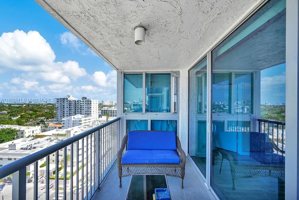 Real estate property located at 2655 Collins Ave #1501, Miami-dade, Mirasol Ocean Towers Cond, Miami Beach, FL