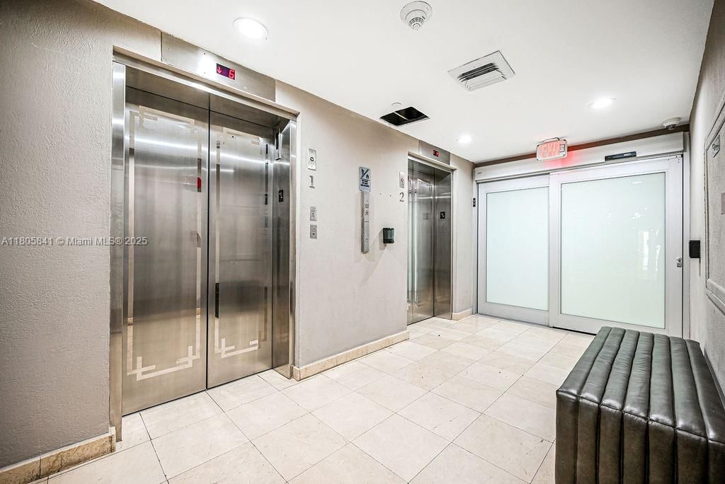 Real estate property located at 2655 Collins Ave #1501, Miami-dade, Mirasol Ocean Towers Cond, Miami Beach, FL