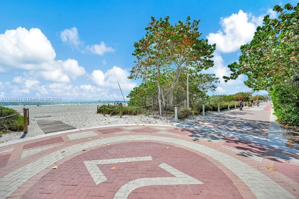 Real estate property located at 2655 Collins Ave #1501, Miami-dade, Mirasol Ocean Towers Cond, Miami Beach, FL