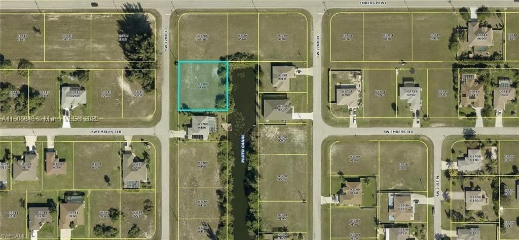 Real estate property located at 9 22ND  CT, Lee, Cape Coral, Cape Coral, FL