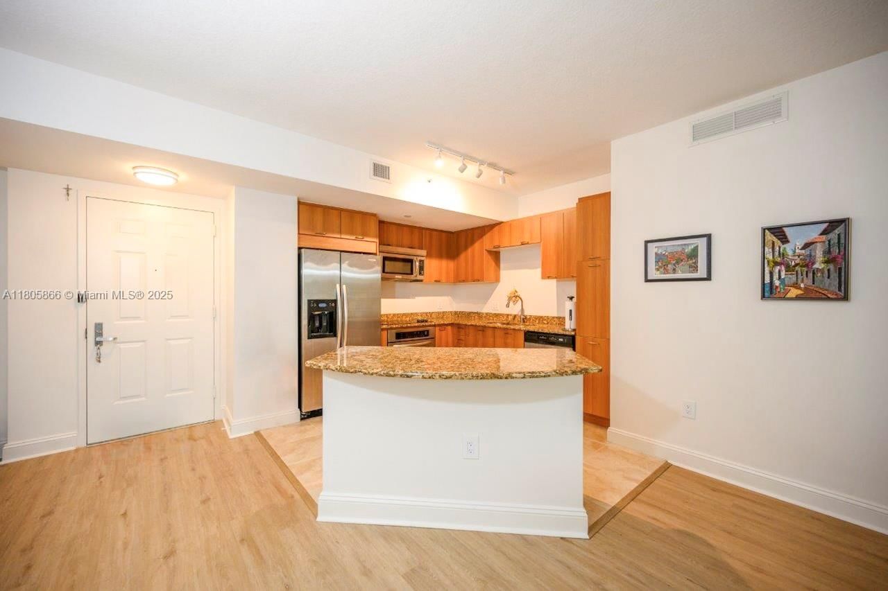Real estate property located at 510 84th Ave #333, Broward, Veranda Condo, Plantation, FL
