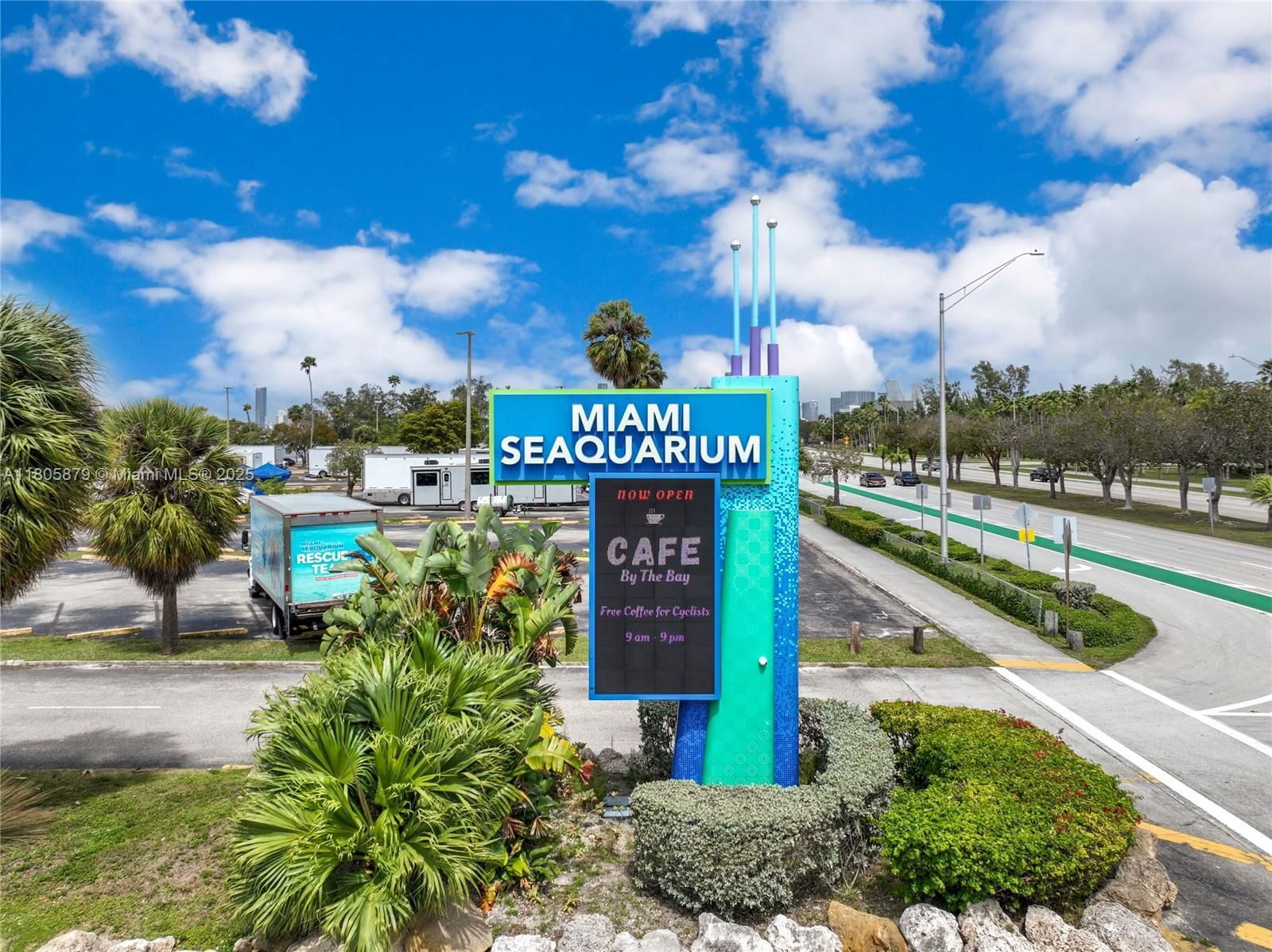 Real estate property located at 250 Fernwood Rd, Miami-dade, Tropical Isle Homes Sub 4, Key Biscayne, FL