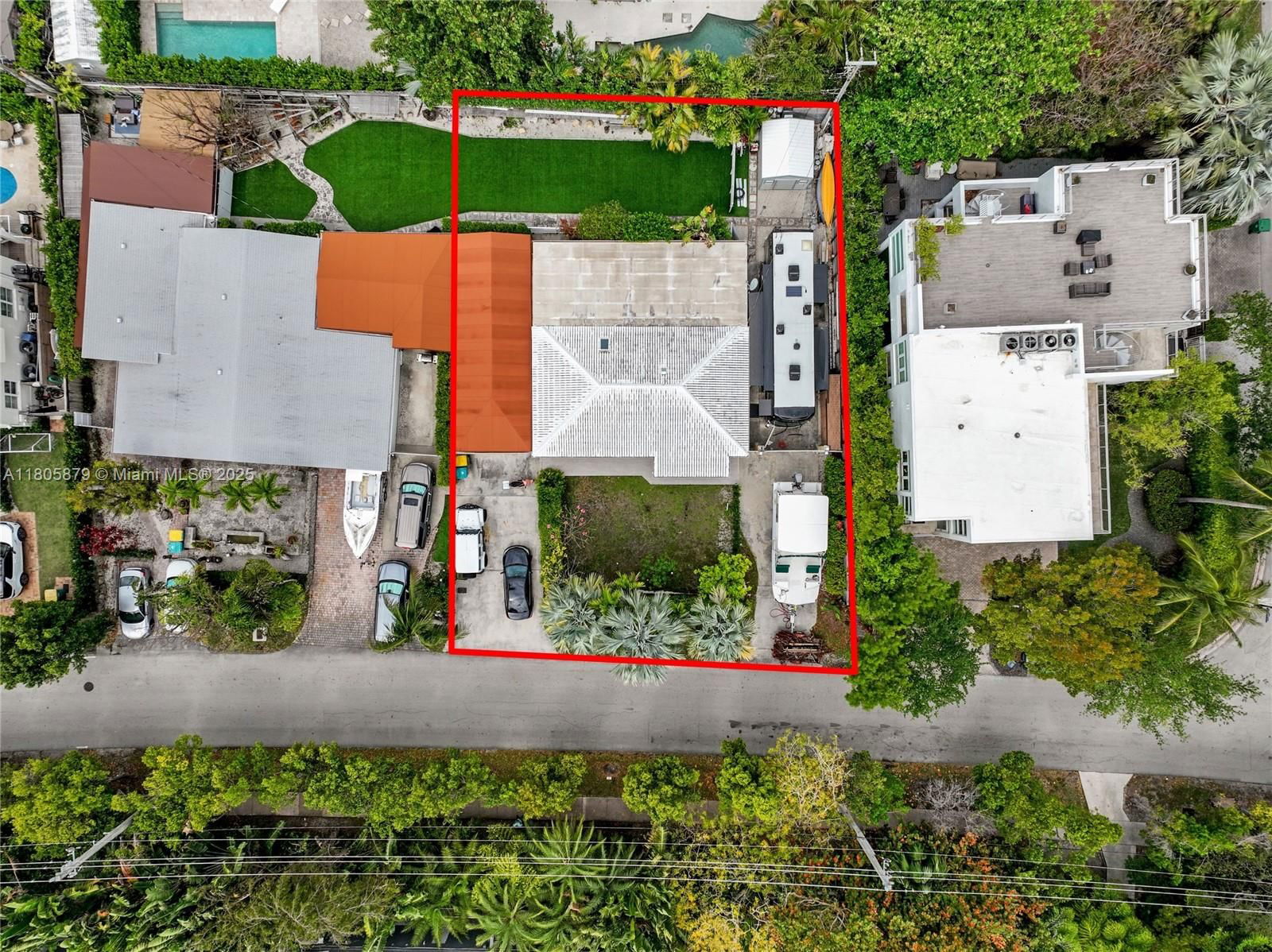 Real estate property located at 250 Fernwood Rd, Miami-dade, Tropical Isle Homes Sub 4, Key Biscayne, FL