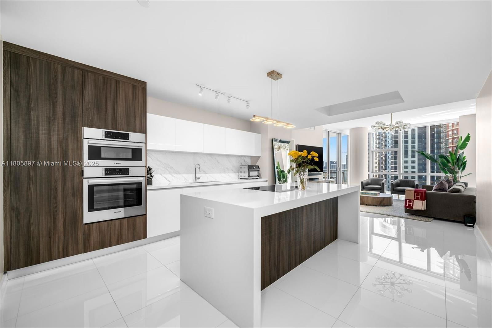 Real estate property located at 851 1st Ave #3011, Miami-dade, Paramount Miami Worldcent, Miami, FL