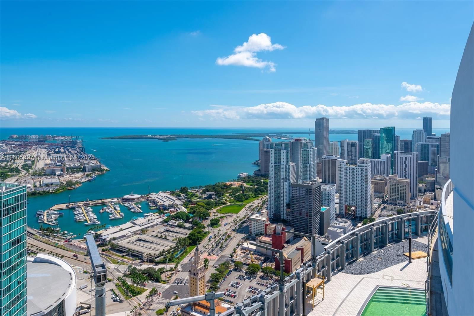 Real estate property located at 851 1st Ave #3011, Miami-dade, Paramount Miami Worldcent, Miami, FL