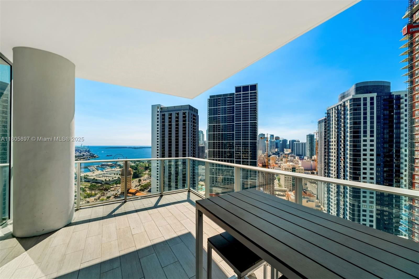 Real estate property located at 851 1st Ave #3011, Miami-dade, Paramount Miami Worldcent, Miami, FL