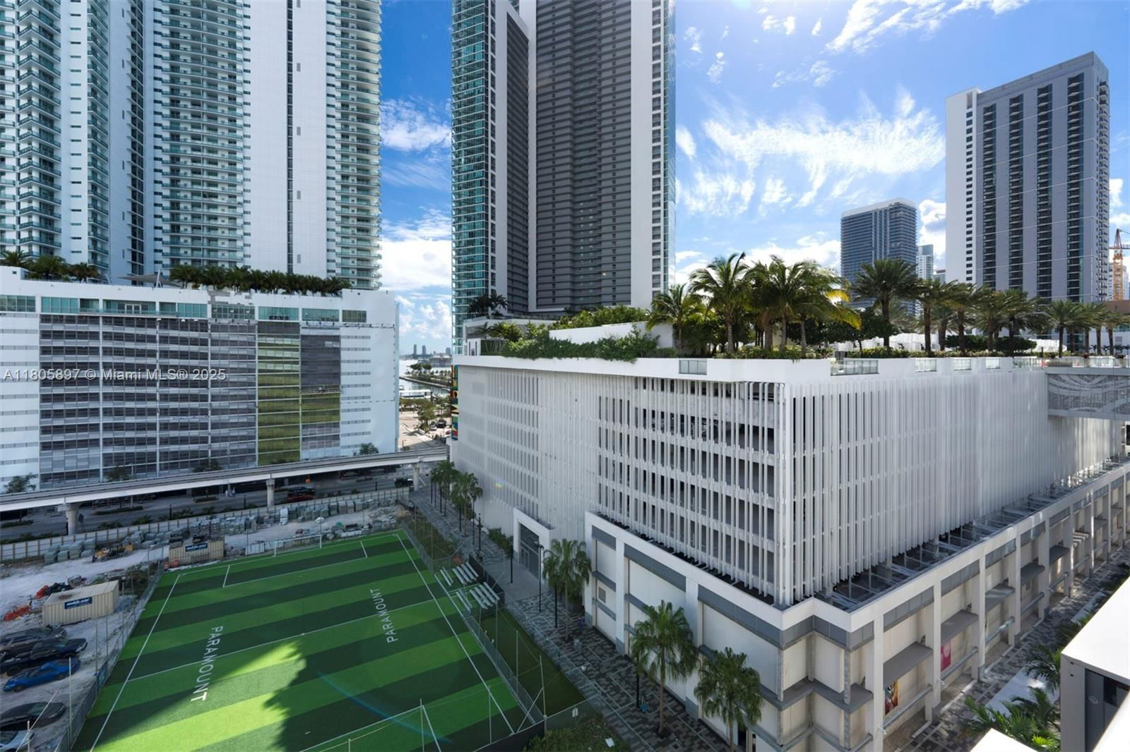 Real estate property located at 851 1st Ave #3011, Miami-dade, Paramount Miami Worldcent, Miami, FL