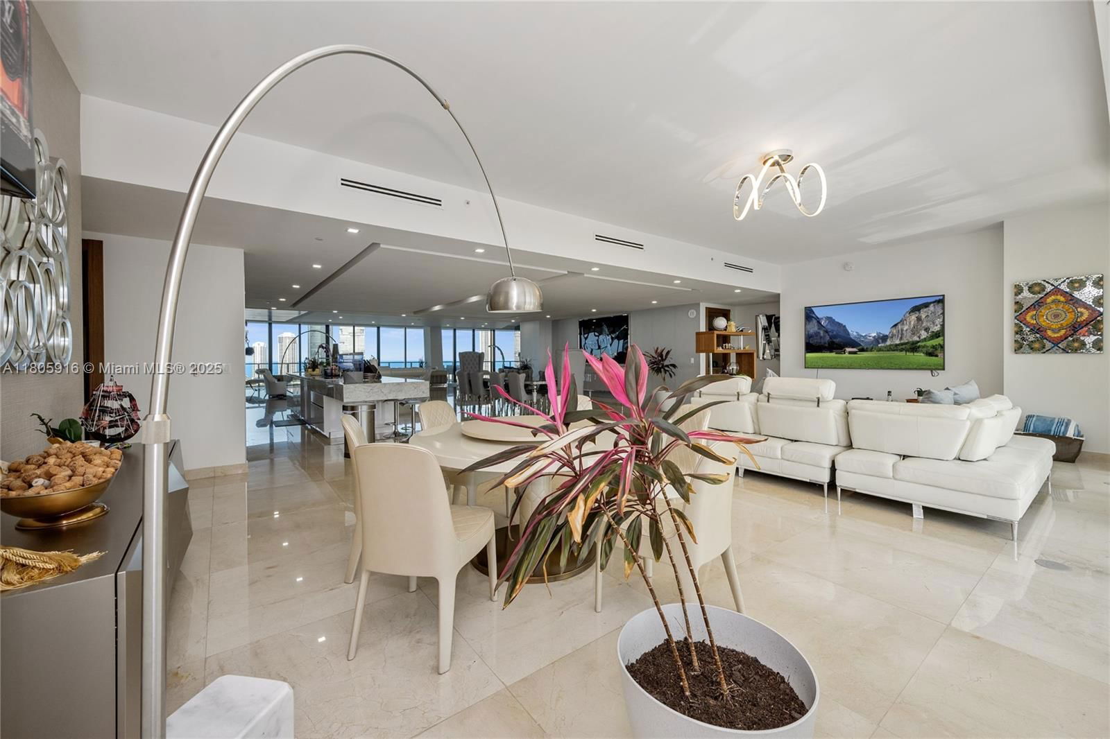 Real estate property located at 5500 Island Estates Dr #1404 & 1405N, Miami-dade, Prive Condo, Aventura, FL