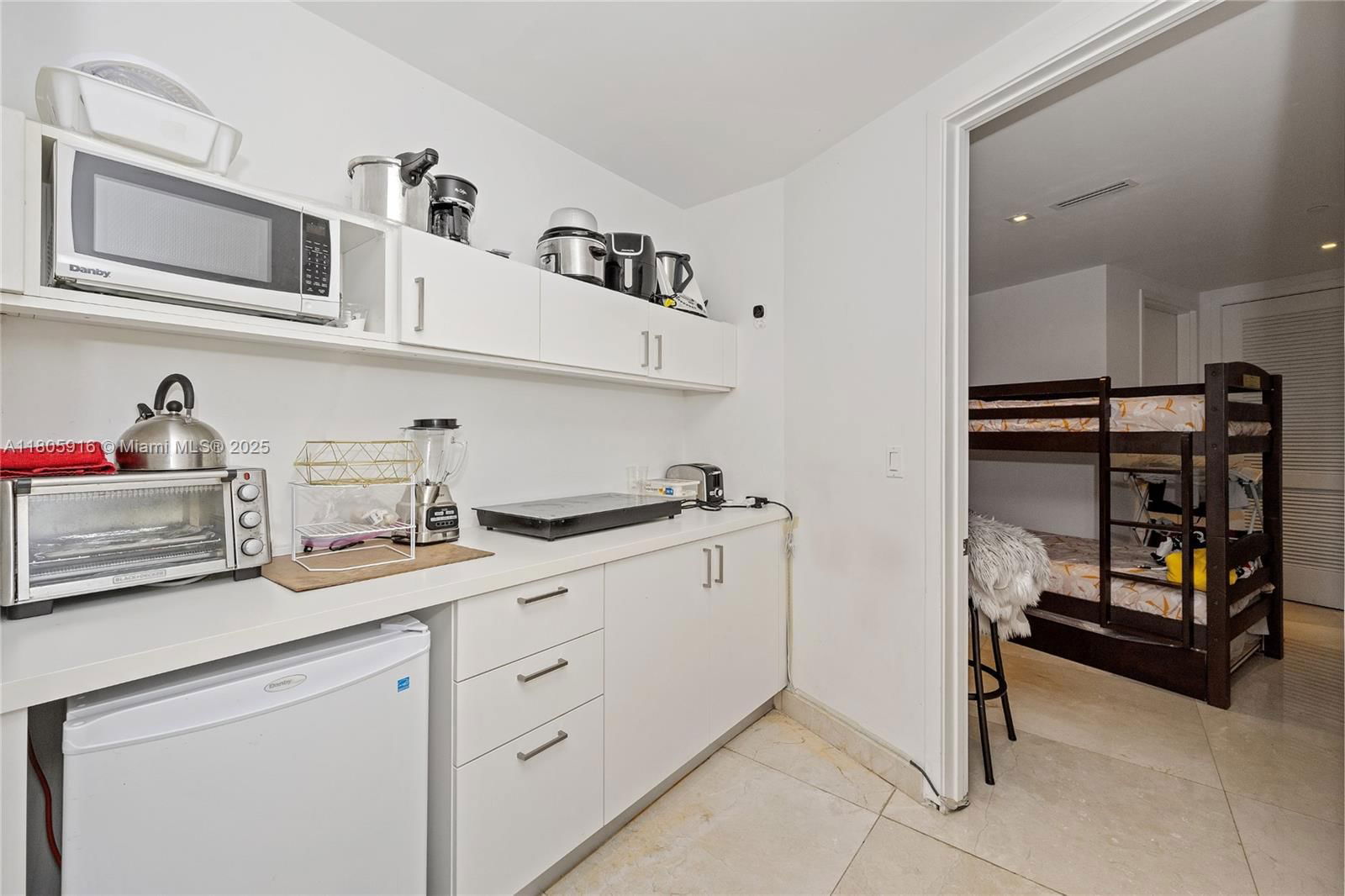Real estate property located at 5500 Island Estates Dr #1404 & 1405N, Miami-dade, Prive Condo, Aventura, FL