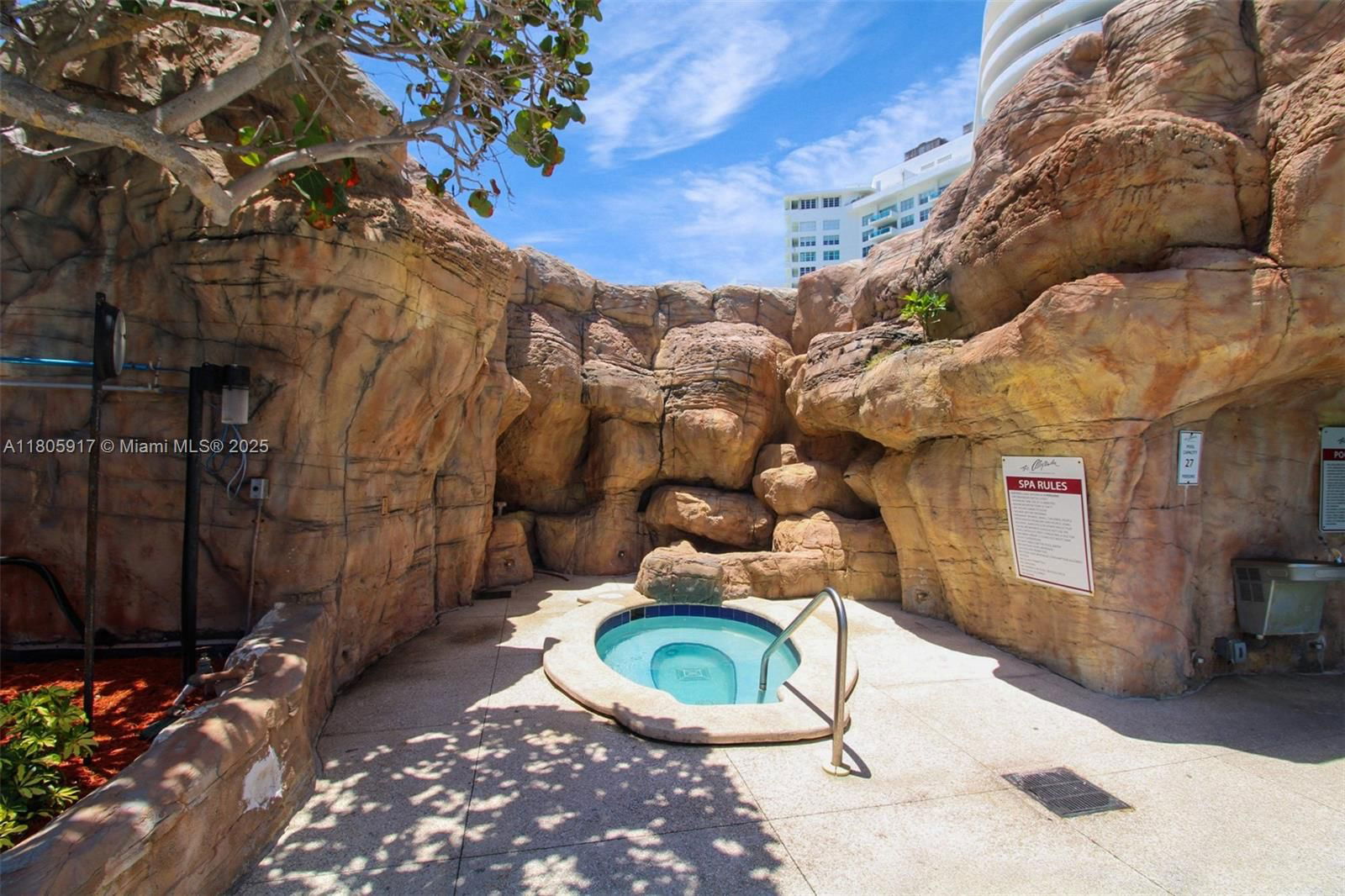 Real estate property located at 5225 Collins Ave #1409, Miami-dade, The Alexander Condo, Miami Beach, FL