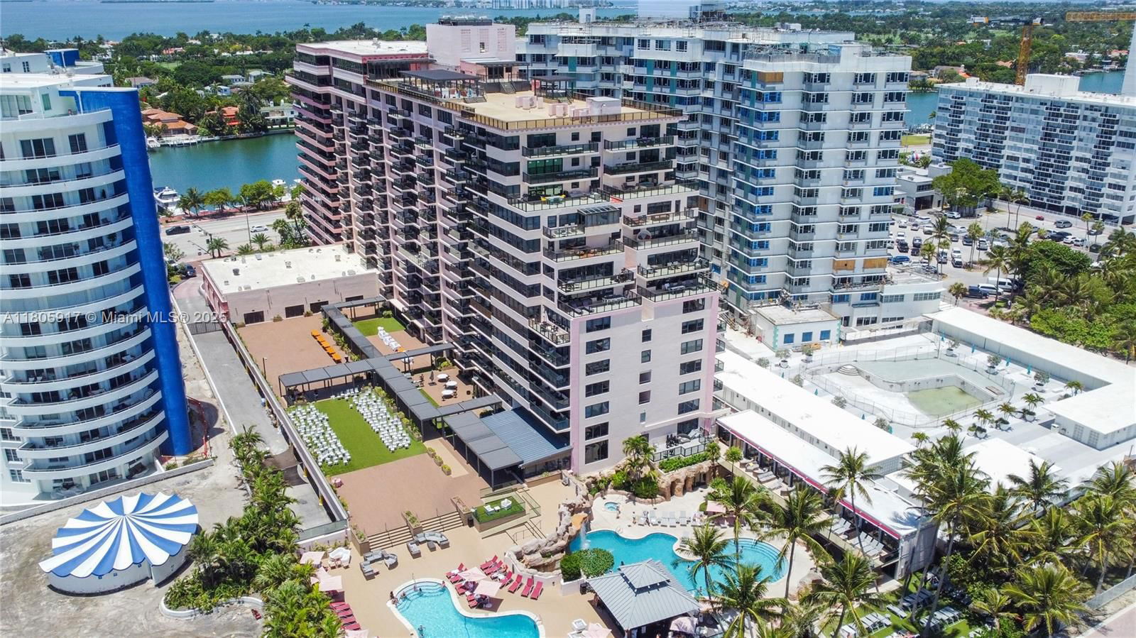 Real estate property located at 5225 Collins Ave #1409, Miami-dade, The Alexander Condo, Miami Beach, FL