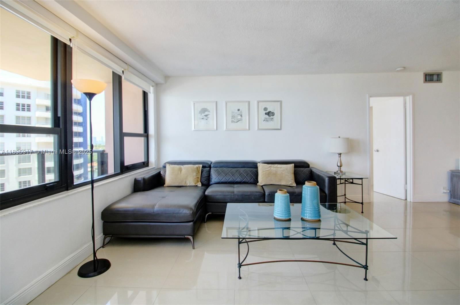 Real estate property located at 5225 Collins Ave #1409, Miami-dade, The Alexander Condo, Miami Beach, FL