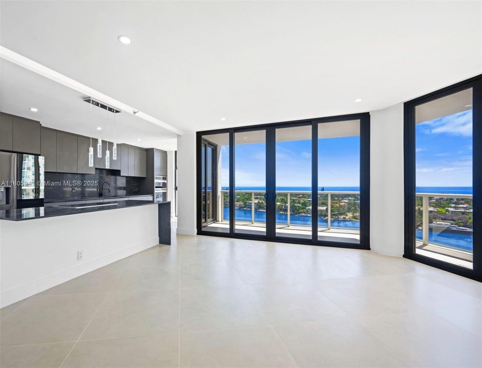 Real estate property located at 20281 Country Club Dr #1008, Miami-dade, Hamptons West Condo, Aventura, FL