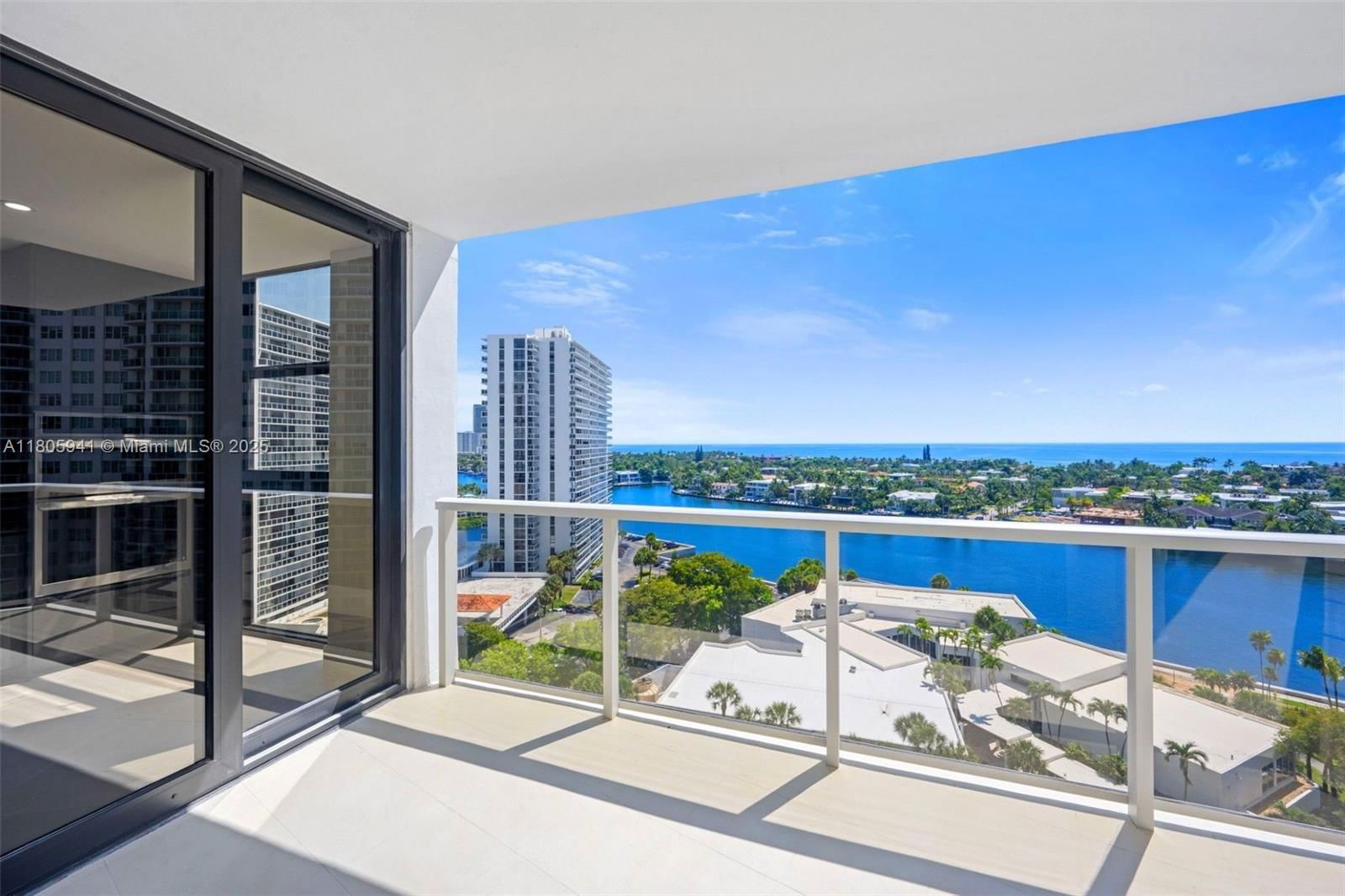 Real estate property located at 20281 Country Club Dr #1008, Miami-dade, Hamptons West Condo, Aventura, FL