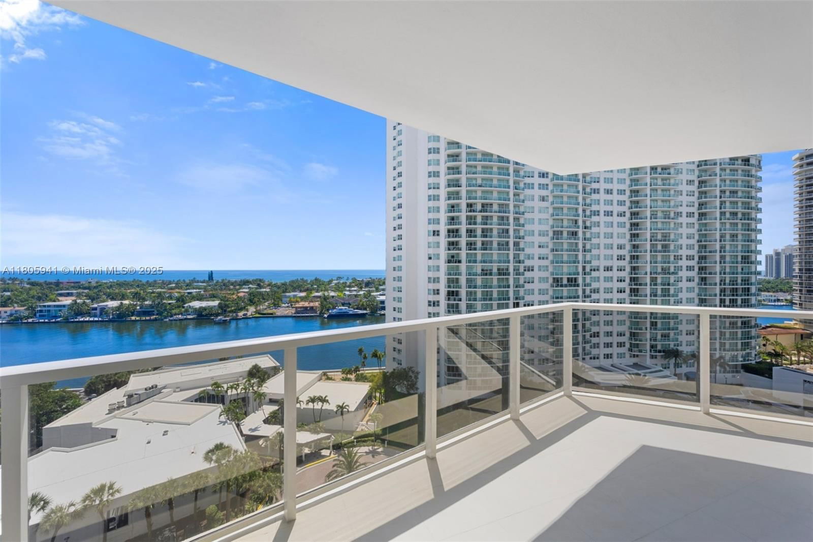 Real estate property located at 20281 Country Club Dr #1008, Miami-dade, Hamptons West Condo, Aventura, FL