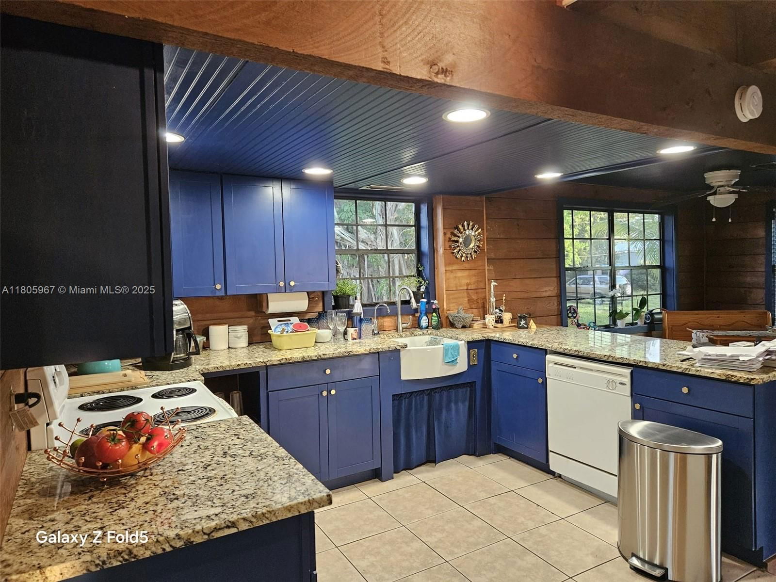 Real estate property located at 4070 River, Lee, Rainbow Groves, Fort Myers, FL