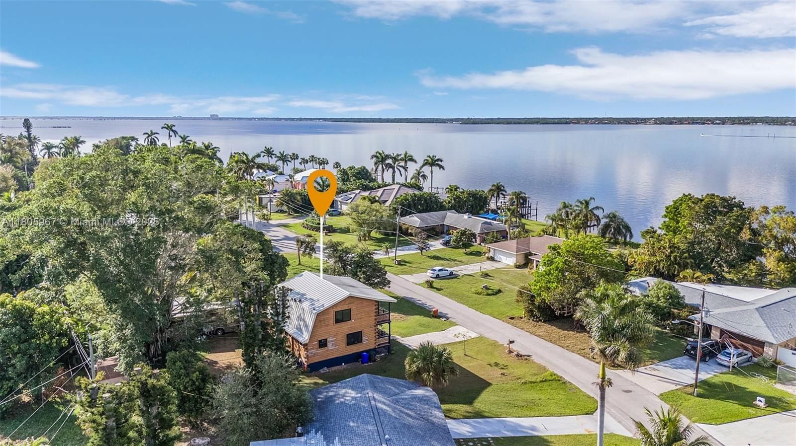 Real estate property located at 4070 River, Lee, Rainbow Groves, Fort Myers, FL