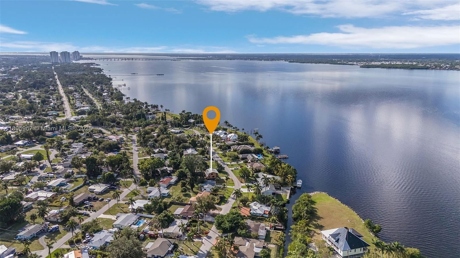 Real estate property located at 4070 River, Lee, Rainbow Groves, Fort Myers, FL